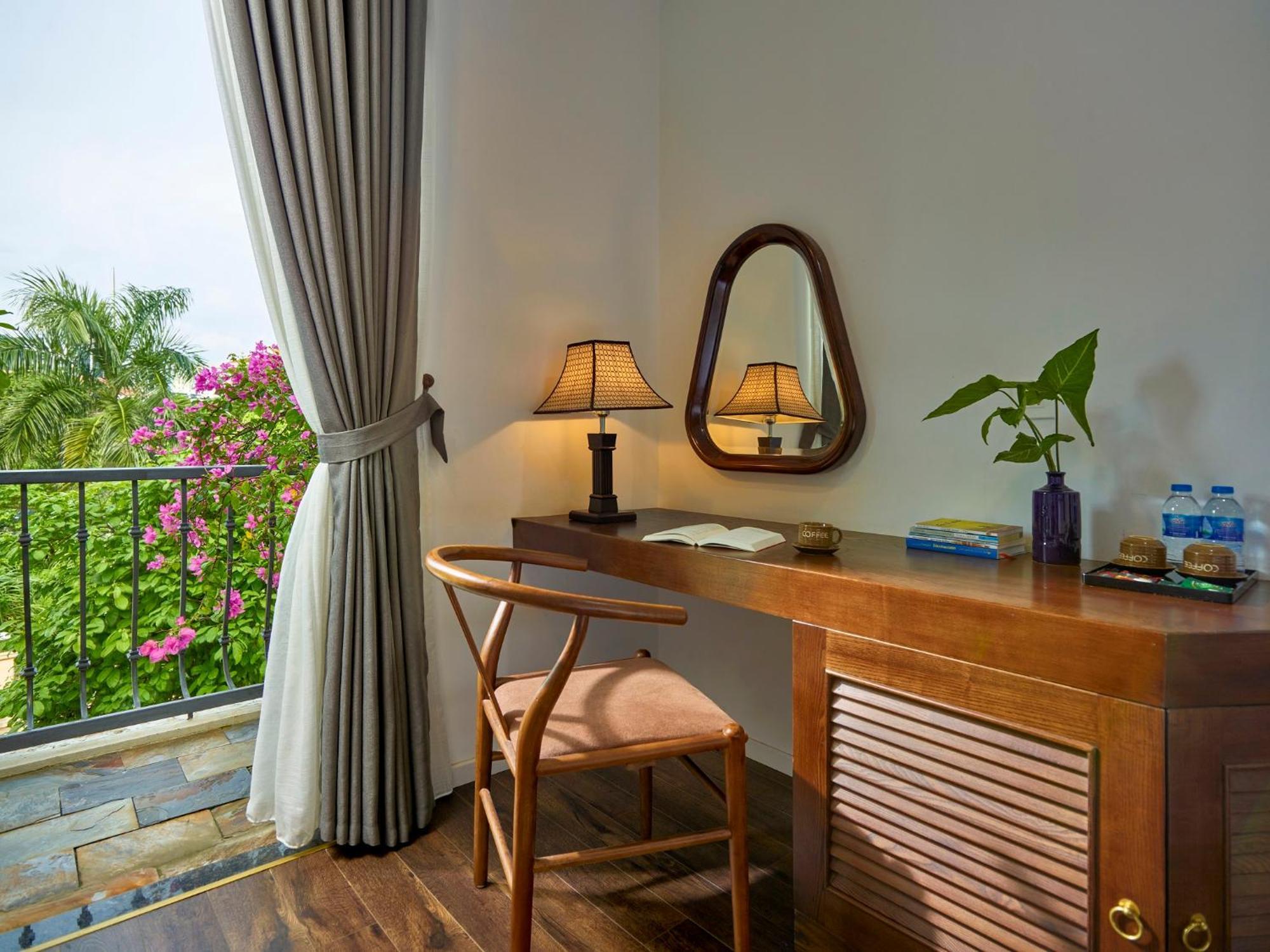 Draha Halong - Serenity, Charm And Nature - Preferred By Western Travelers Ha Long